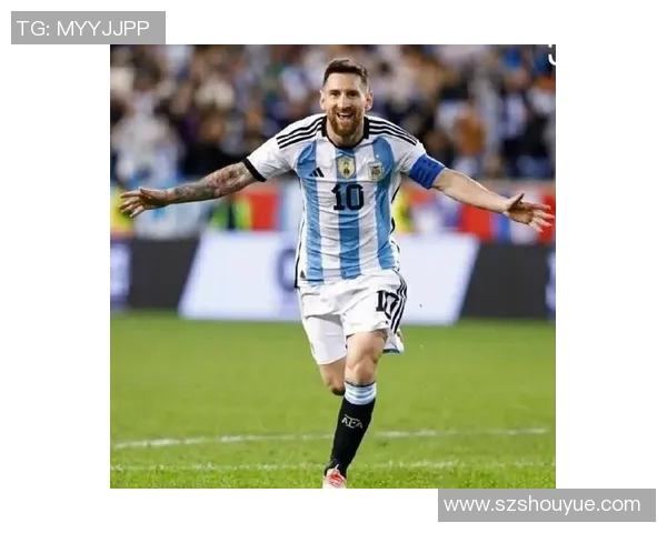 揭秘签名足球明星的真实身份与成就背后故事